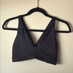 Black V-Neck Sports Bra